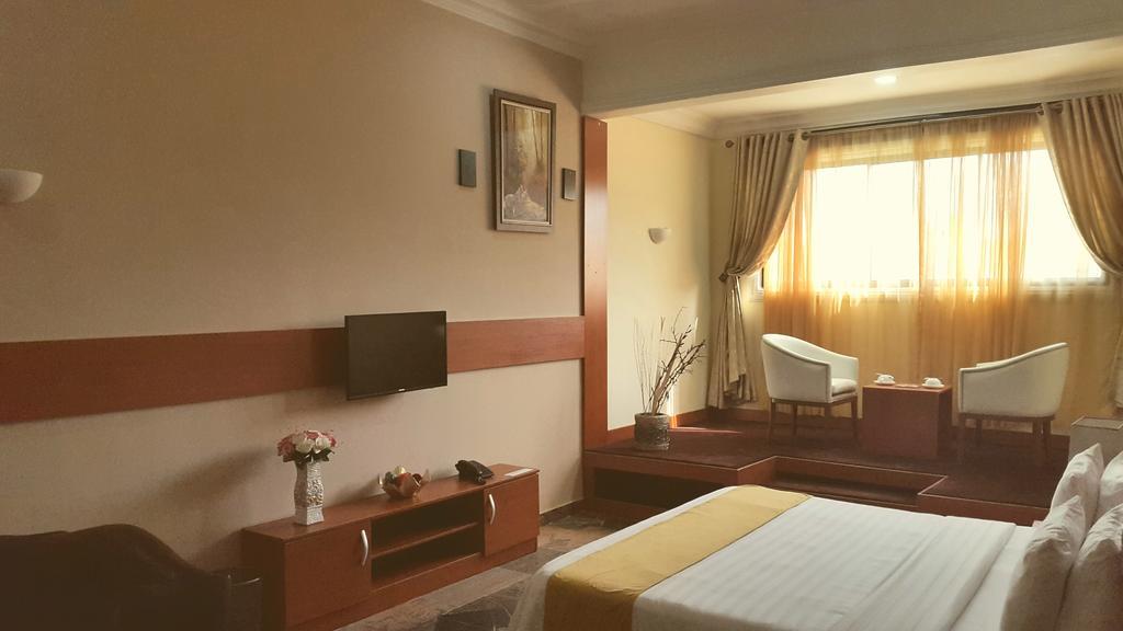 Casalinda Hotel & Gallery Resort Mobushipe Luaran gambar